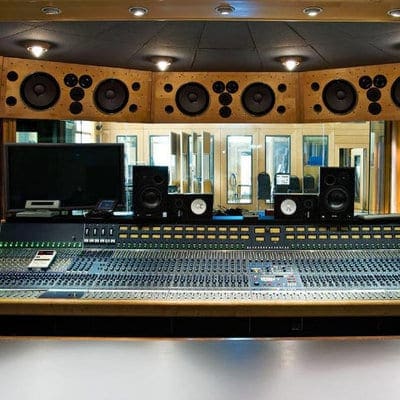 Music Recording Studio – The World’s 7 Best Studios