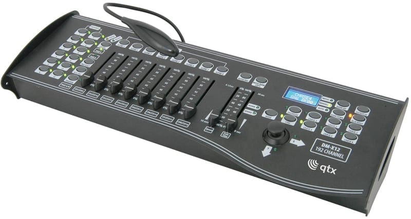 QTX 192 CHANNEL DMX CONTROLLER WITH JOYSTICK