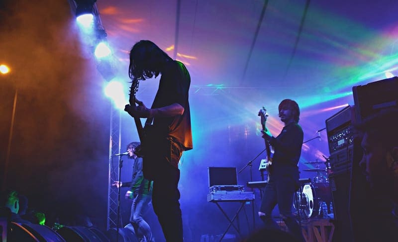 band-playing-music-on-stage