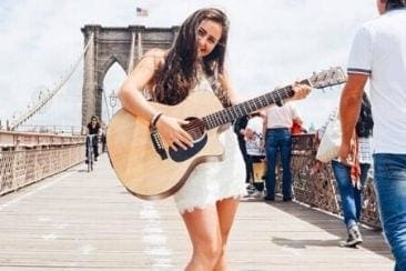 Meet Alexa Kishner, Winner Of £4000 Artist Launch!