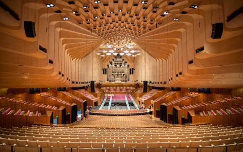 オーストラリア、シドニーのシドニーオペラハウスミュージックホールコンサートホール