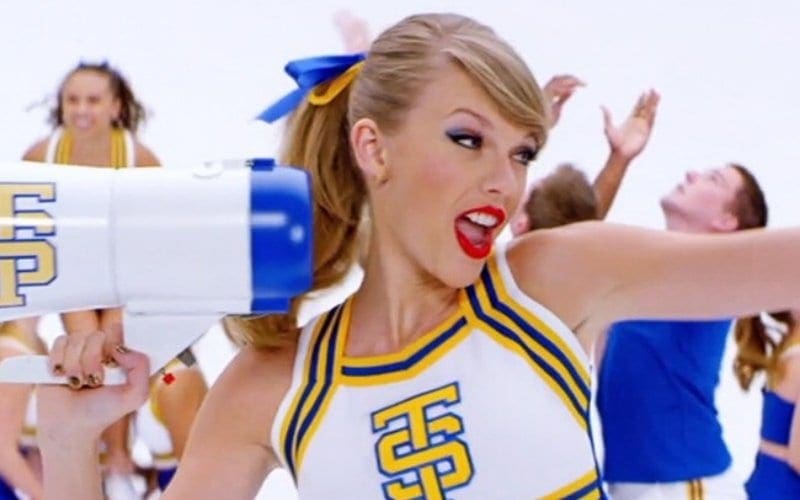 Taylor Swift Shake It Off write a song