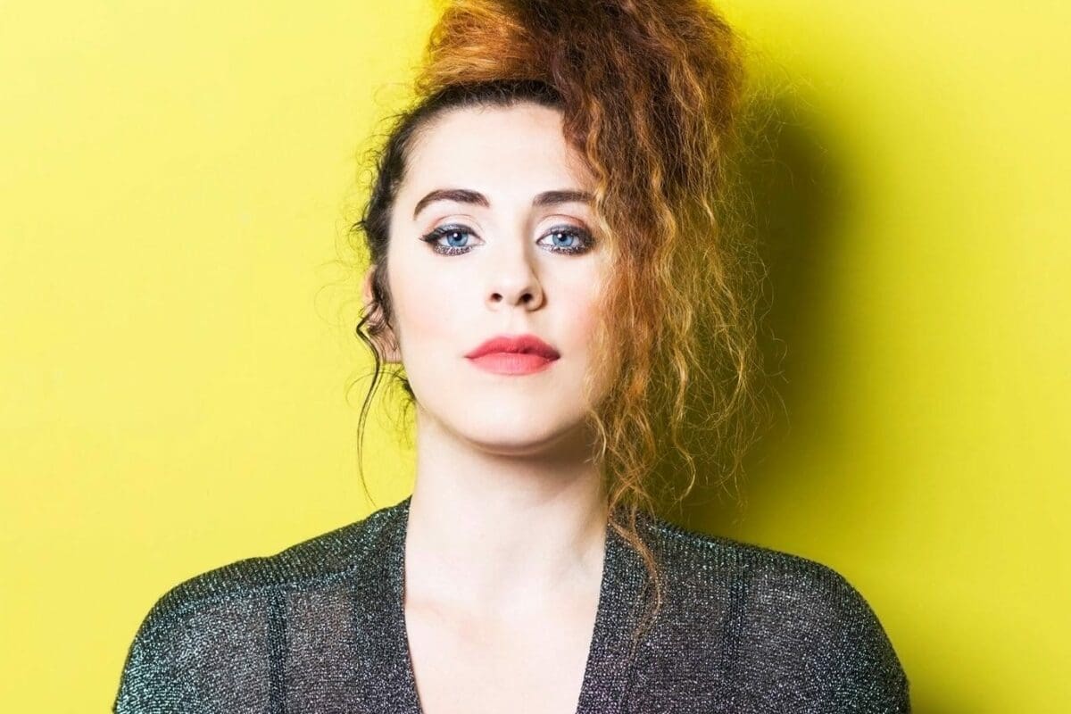 Misty Me – Katherine Aly