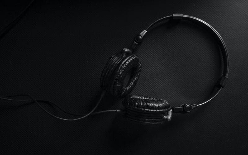 headphones music for live stream