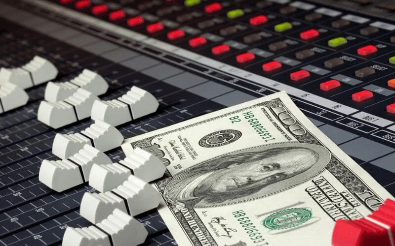 faders with money