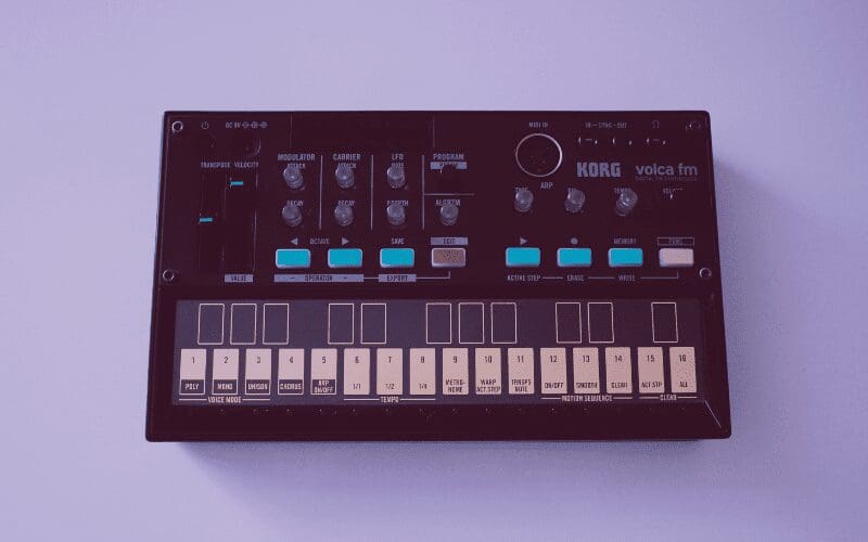 synthesizer 