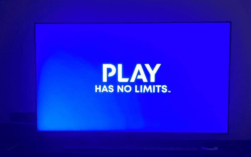 play has no limits on TV screen 